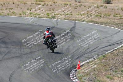 media/Apr-20-2025-AHRMA (Sun) [[393a79c373]]/Race/Group 2/Turn 4b/